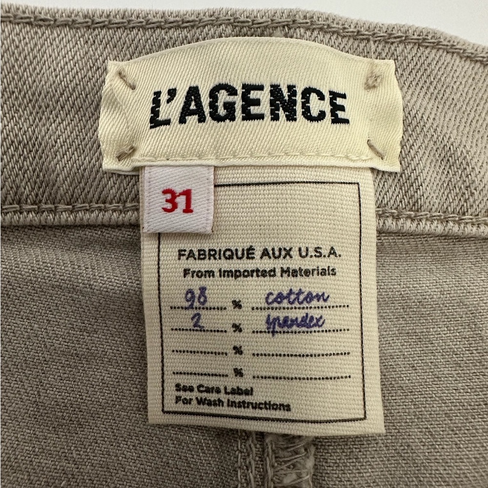 NWT L’AGENCE Audrey Mid-Rise Raw Hem Cut-Off Shorts Size 31 Biscuit Neutral - Picture 6 of 11
